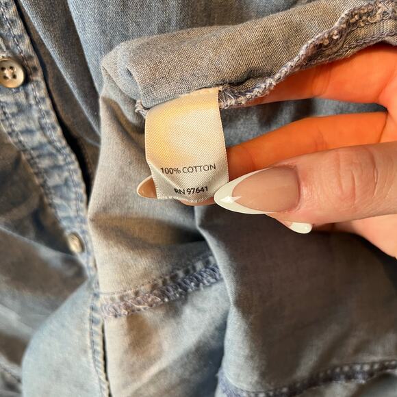 J. Jill Denim Women's Button Down Denim Top Blue Long Sleeve Size XL - Picture 7 of 7